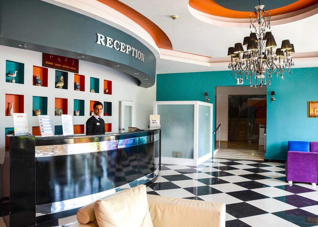 Ark Apart And Suite Hotel 阿拉尼亚 外观 照片